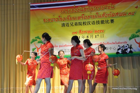 比赛精彩纷呈.JPG