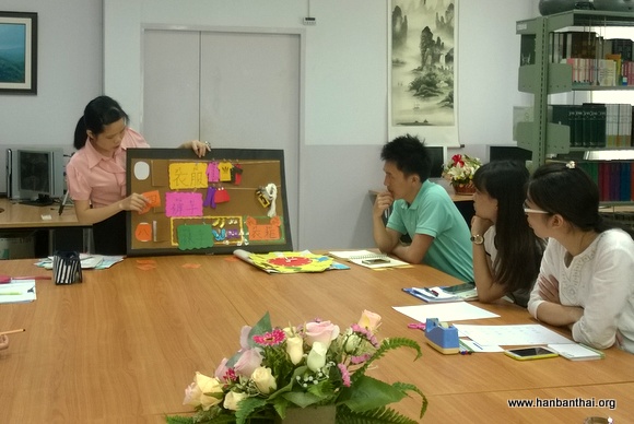 展示教案教具.jpg