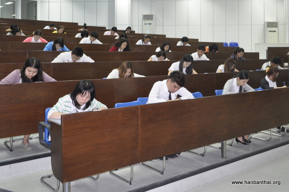 HSK 考试现场.JPG