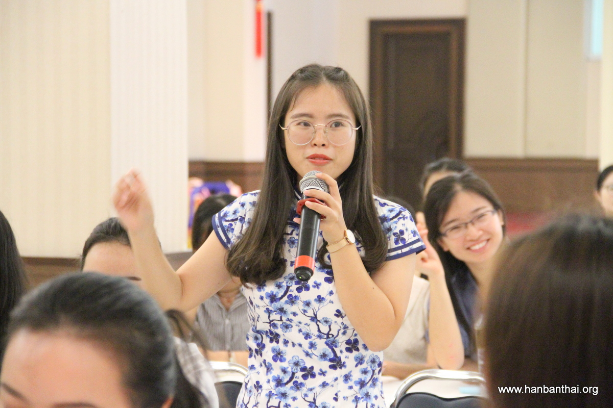 4.座谈会志愿者发言 .JPG